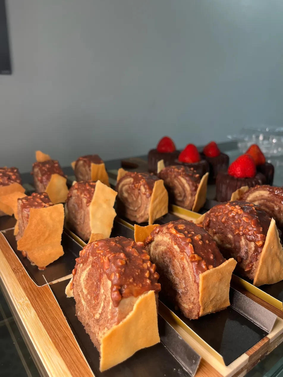 Chocolate praline pastries
